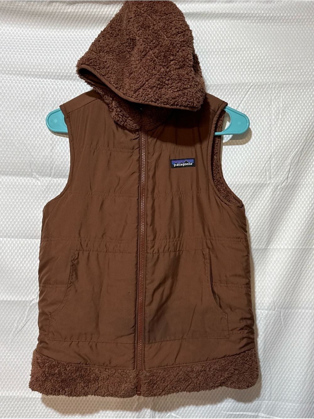 Patagonia Women's Brown Los Gatos Hooded Reversible Vest Size XS